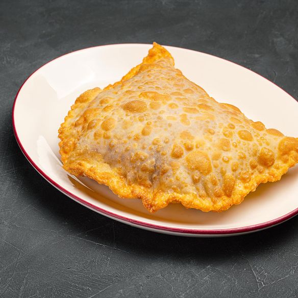Чебурек с бараниной